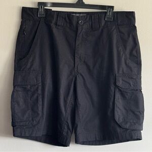 Cabela’s Men's Black Cargo Shorts Size 34